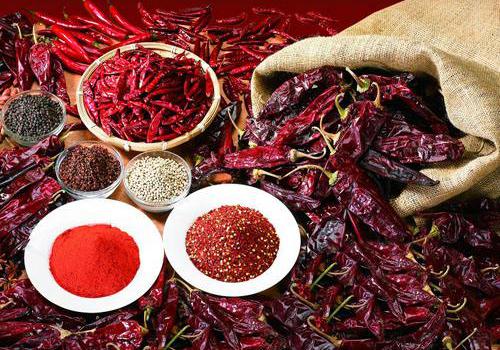 炒菜花椒什么时候放（炒菜花椒什么时候放比较好）