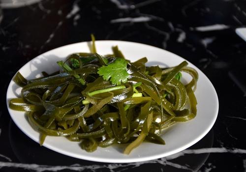 熬夜吃什么东西排毒 经常熬夜吃什么可以排毒