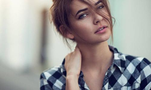 晚上吹空调脖子疼 晚上吹空调脖子疼吃什么药