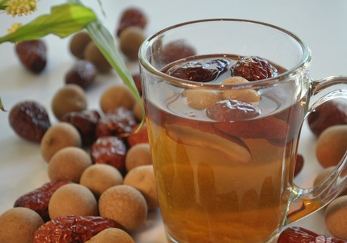 经常失眠喝什么茶好（老失眠喝什么茶好）