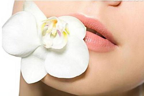 口臭原因有哪些（嘴巴口臭是什么原因）