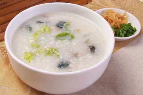 春天吃什么最养肝（春天吃什么最养肝脏）