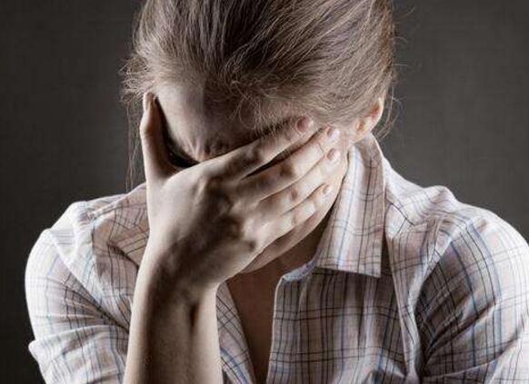 忧郁症是怎么引起的 忧郁症有哪些症状