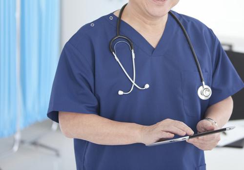 肛门外有个小肉疙瘩是痔疮吗（肛门中间有个小肉疙瘩是痔疮吗）