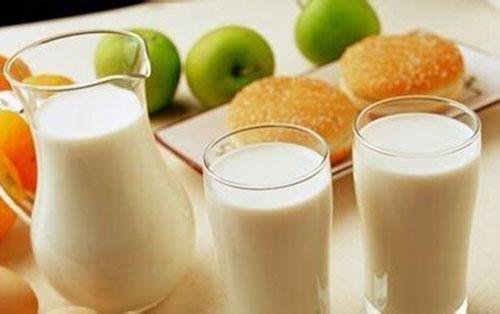 哪些食物治失眠 哪些食物治失眠症