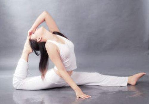 多囊卵巢综合症吃中药能治好吗(多囊卵巢综合症吃中药会好吗)