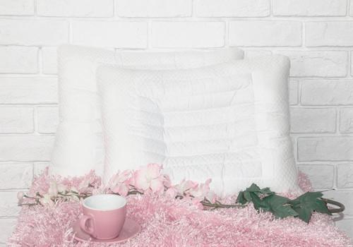 不同类型枕头的清洗方法（枕头怎样清洗比较好?）