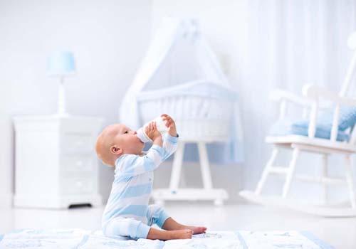 宝宝不吃奶粉怎么办（一岁宝宝不吃奶粉怎么办）