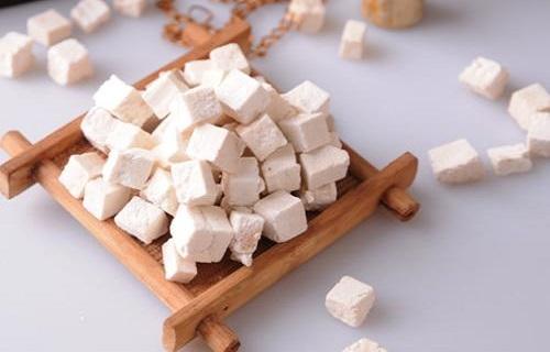 利水消肿的中药有哪些（除湿利水消肿的中药有哪些）