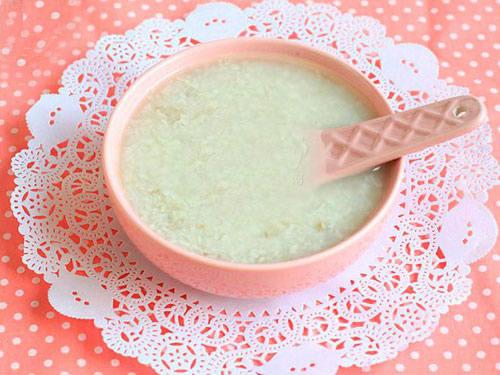 鱼泥怎么做给宝宝吃（鱼泥怎么做给宝宝吃不会腥）