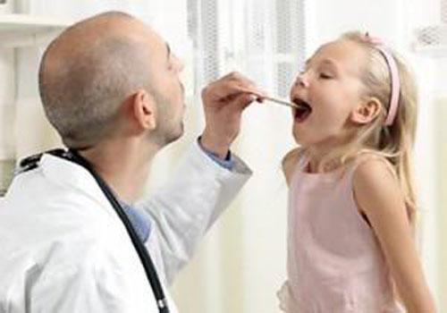 喉咙痒咳嗽怎么办吃什么药最见效（喉咙痒咳嗽吃啥药效果好）