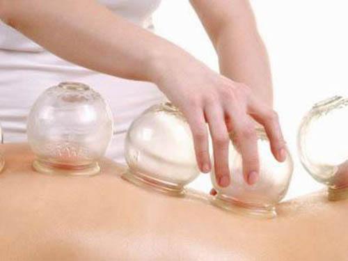 拔罐后皮肤颜色鉴别（拔罐后皮肤颜色鉴别反映身体状况）