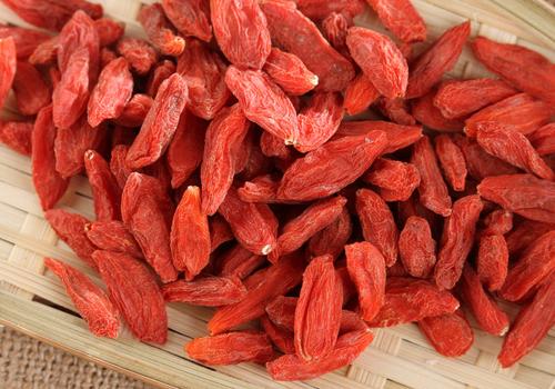 湿气重能吃枸杞吗 湿气太重可以吃枸杞吗