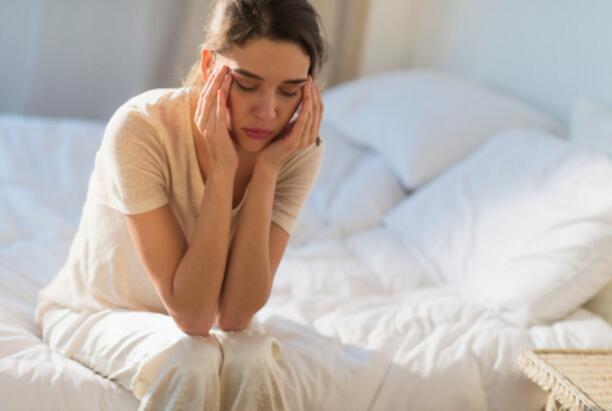 头痛怎么治（月经引起的头痛怎么治）