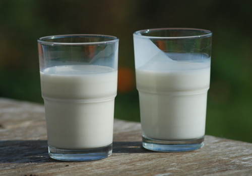 失眠吃什么食物好（失眠吃什么）