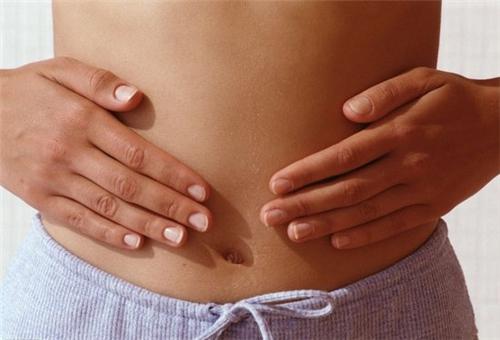 黄疸是什么原因引起的（眼睛黄疸是什么原因引起的）