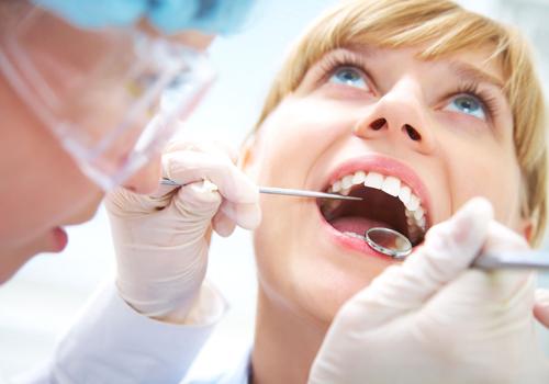 牙疼为什么会引起头疼 牙疼为什么会引起头疼还有肚子难受