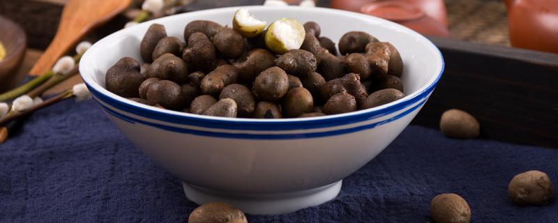 山药豆和山药是一棵树上长的吗 山药豆树下有山药吗