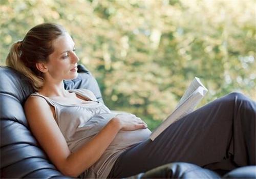 孕妇夏天出汗特别多怎么办（夏天怀孕出汗特别多怎么办）