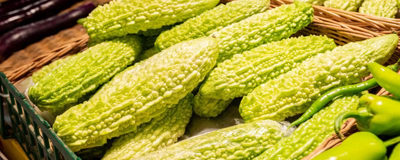 每天一杯苦瓜汁的好处和坏处 每天喝苦瓜汁对身体好不好