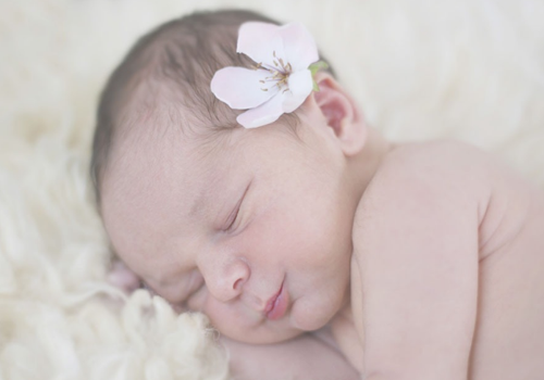 宝宝头发多剃长得快吗 多给宝宝剃头发会不会长的多好