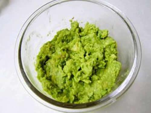 宝宝怎么吃牛油果 六个月宝宝怎么吃牛油果