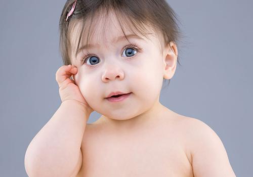 宝宝湿疹膏大人能用吗 婴儿湿疹可以用大人的药膏吗