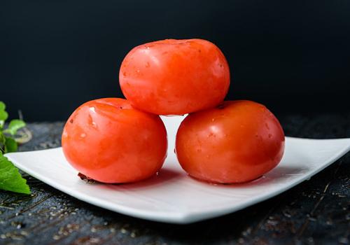 夏季吃哪些水果可以降火（夏季吃哪些水果可以降火呢）