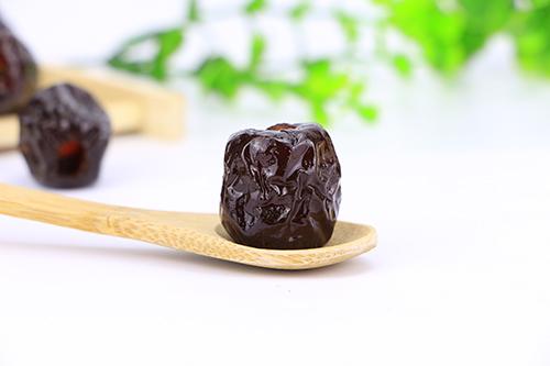 秋季润燥食物有哪些（冬季润燥的食物）