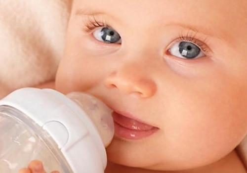 配方奶粉用多少度水冲（配方奶粉用多少度水冲调?）