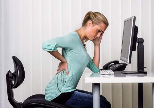 剖腹产后腰疼怎么回事（剖腹产后腰疼怎么回事女性）