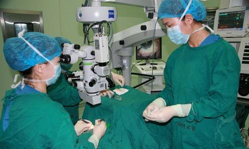 白内障手术有风险吗（血糖高做白内障手术有风险吗）