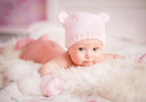 宝宝吃奶粉上火怎么办 一岁多宝宝吃奶粉上火怎么办