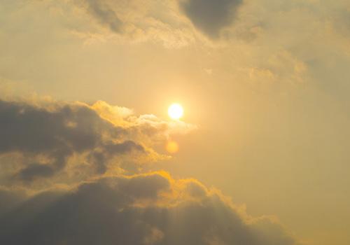 中暑的症状有哪些（先兆中暑的症状有哪些）