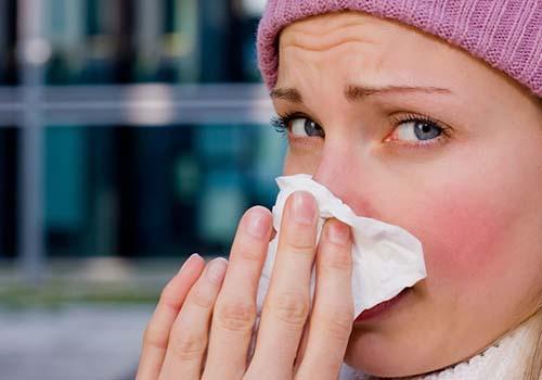 感冒鼻塞耳鸣吃什么药（感冒了鼻塞耳鸣吃什么药）