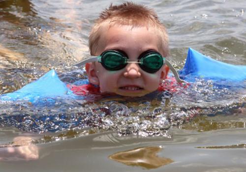 中耳炎初期症状 中耳炎初期症状图片