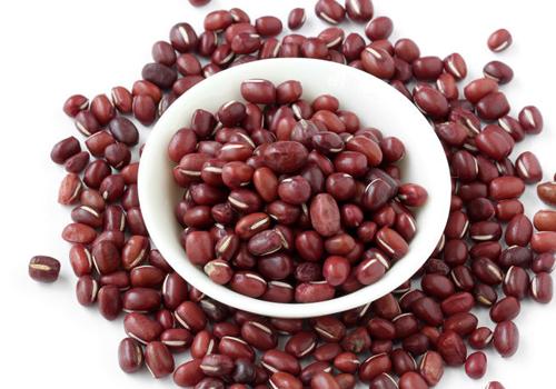 经期吃什么排淤血 经期吃什么排淤血快