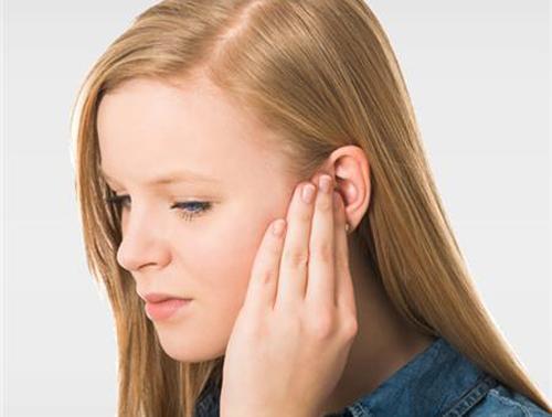 耳朵嗡嗡响 耳朵嗡嗡响吃什么药最好