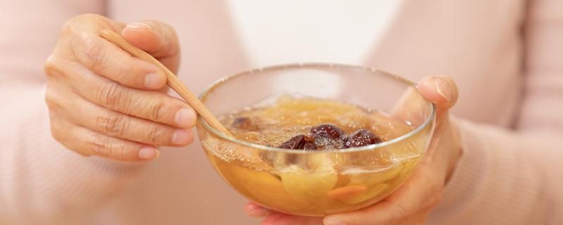 红豆黑豆银耳汤的功效 黑豆银耳汤功效和作用