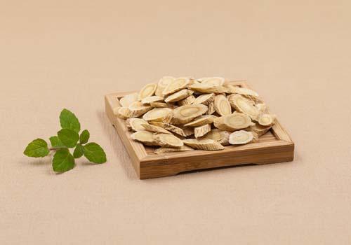 黄芪水有什么功效 生姜红枣黄芪水有什么功效