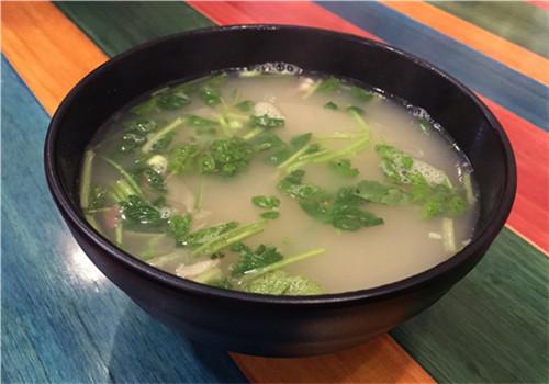 黄芪羊肉汤怎么弄好喝 黄芪羊肉汤怎么弄