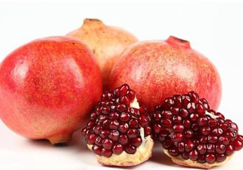 石榴的功效与作用 石榴的功效与作用有哪些