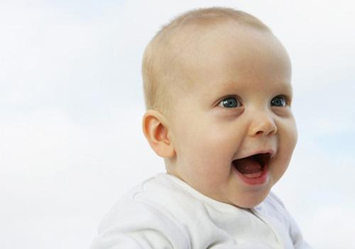 新生儿打嗝频繁是什么原因 新生儿打嗝频繁是什么原因引起的