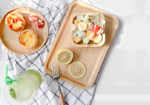 花甲和梨子能一起吃吗 吃花甲能喝啤酒吗