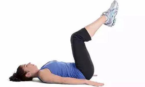 反向卷腹常见错误 卷腹反向卷腹