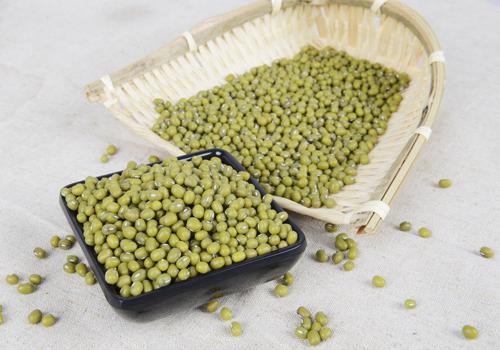 莲子绿豆粳米粥