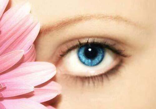 有了黑眼圈是怎么回事（有了黑眼圈是怎么回事要怎么调理呢）