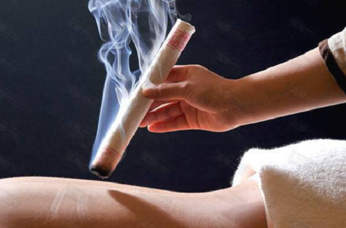 艾灸脾俞的位置图（脾俞艾灸功效）