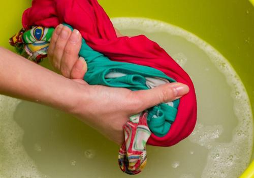 冬天怎么洗衣服比较好（冬天怎样洗衣服）