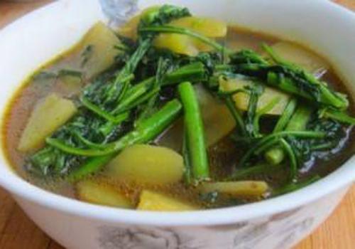 柳蒿芽土豆汤
